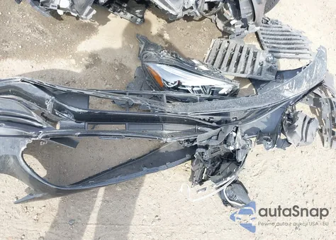 2024 Mercedes-Benz C 300 4Matic z USA, uszkodzony, nr VIN W1KAF4HB2RR190933